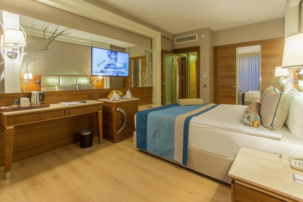 Rixos Sungate7189